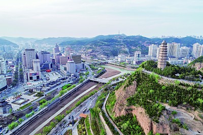 血肉相連 生死相依——老區精神述評